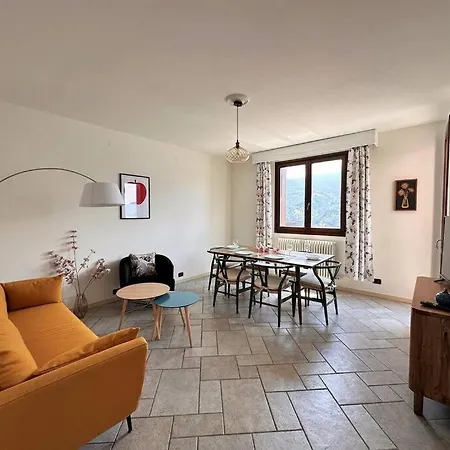 Glittering View Carate Urio