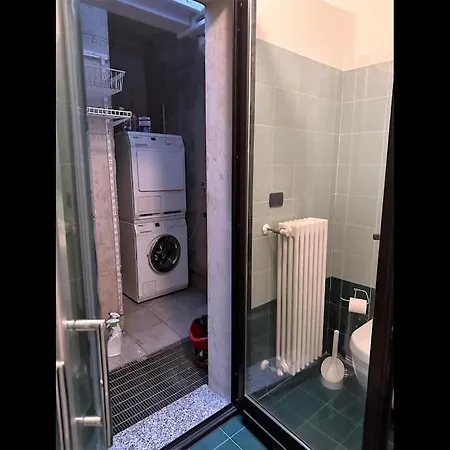 Glittering View Carate Urio