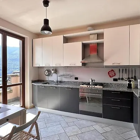 Ferienhaus Glittering View